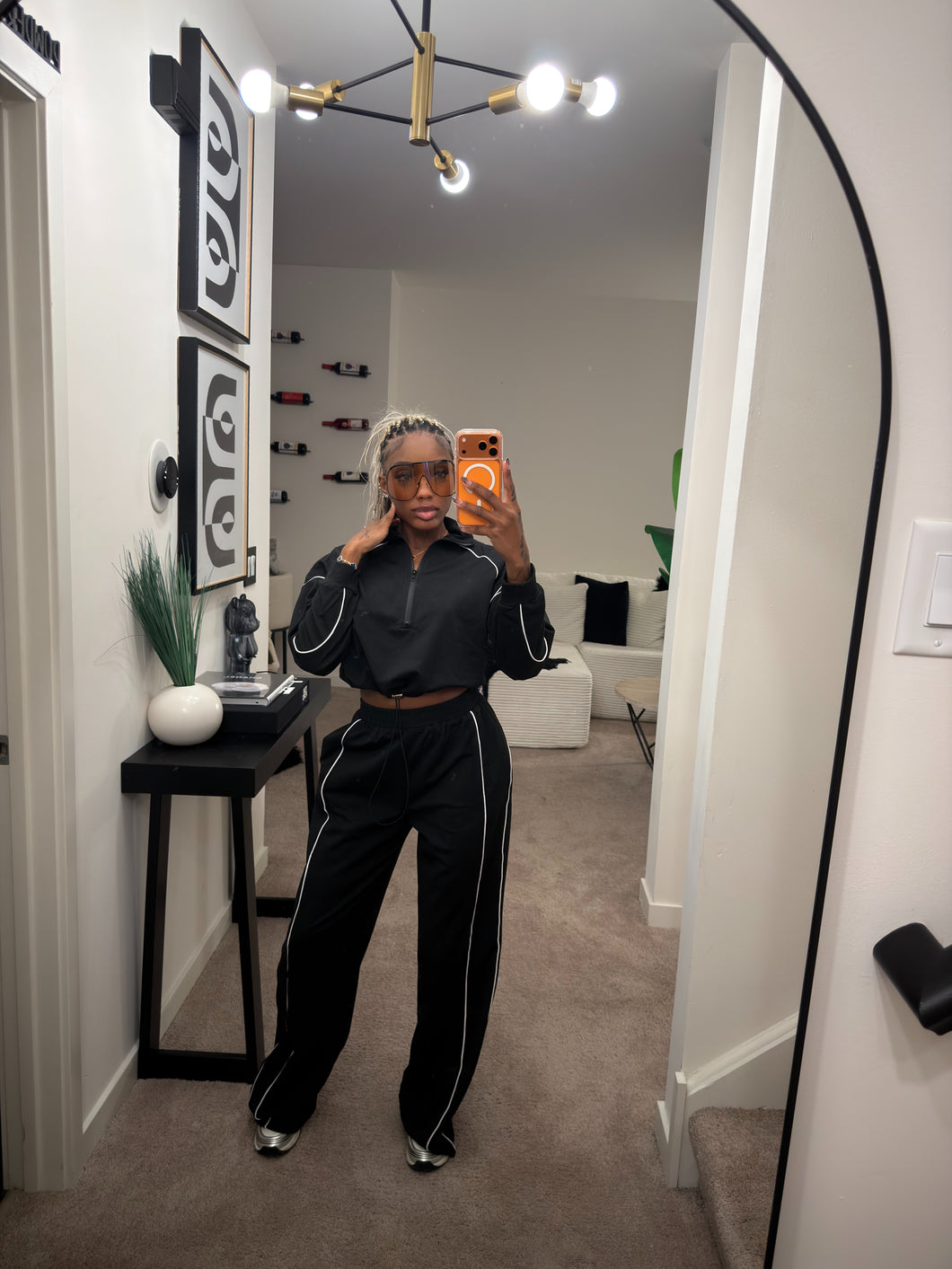 black sport jogger set