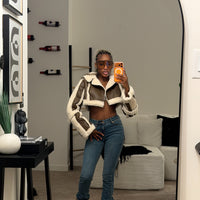 Load image into Gallery viewer, Fur Cropped Jacket
